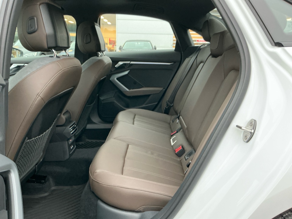 WAUGUDGY6TA045963 2026 Audi A3 Premium 40 TFSI quattro S tronic