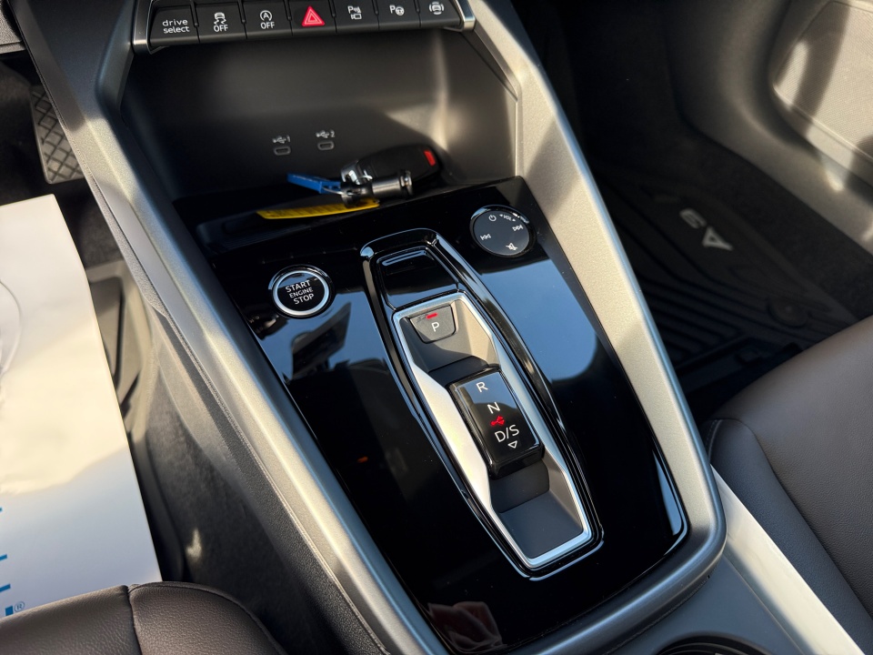 WAUGUDGY9TA049134 2026 Audi A3 Premium 40 TFSI quattro S tronic