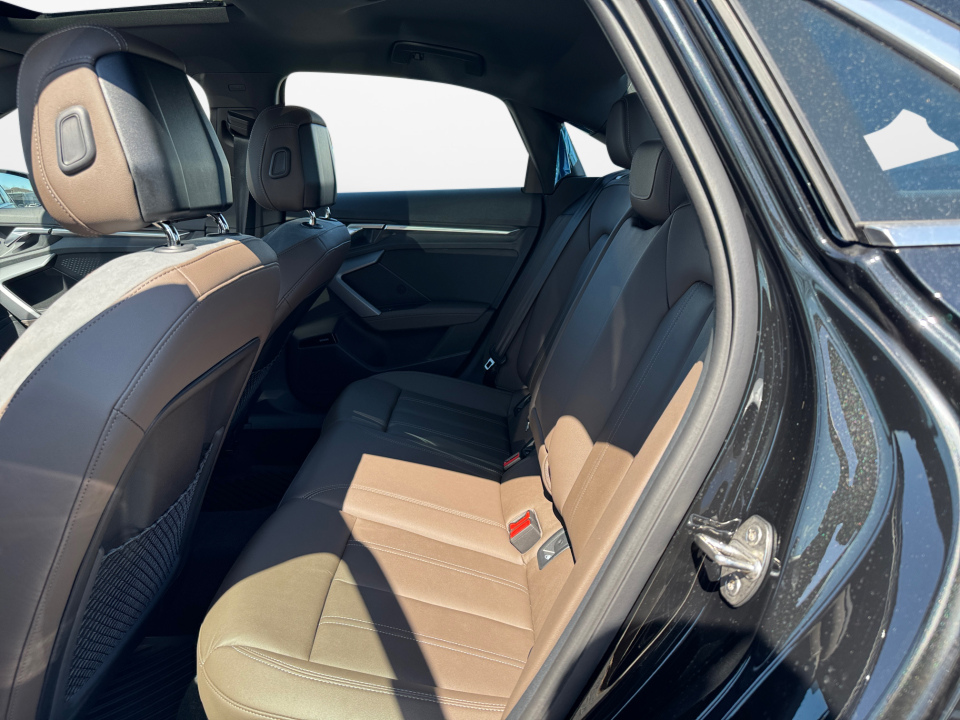 WAUHUDGY2SA073164 2025 Audi A3 Premium Plus 40 TFSI quattro S tronic