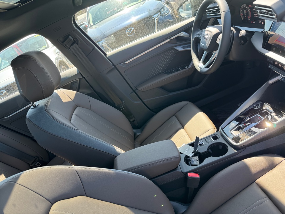 WAUHUDGY2SA073164 2025 Audi A3 Premium Plus 40 TFSI quattro S tronic