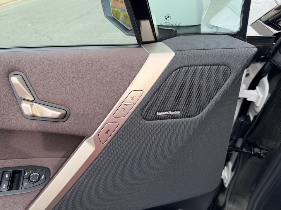 WB543CF03TCW48254 2026 BMW iX xDrive45