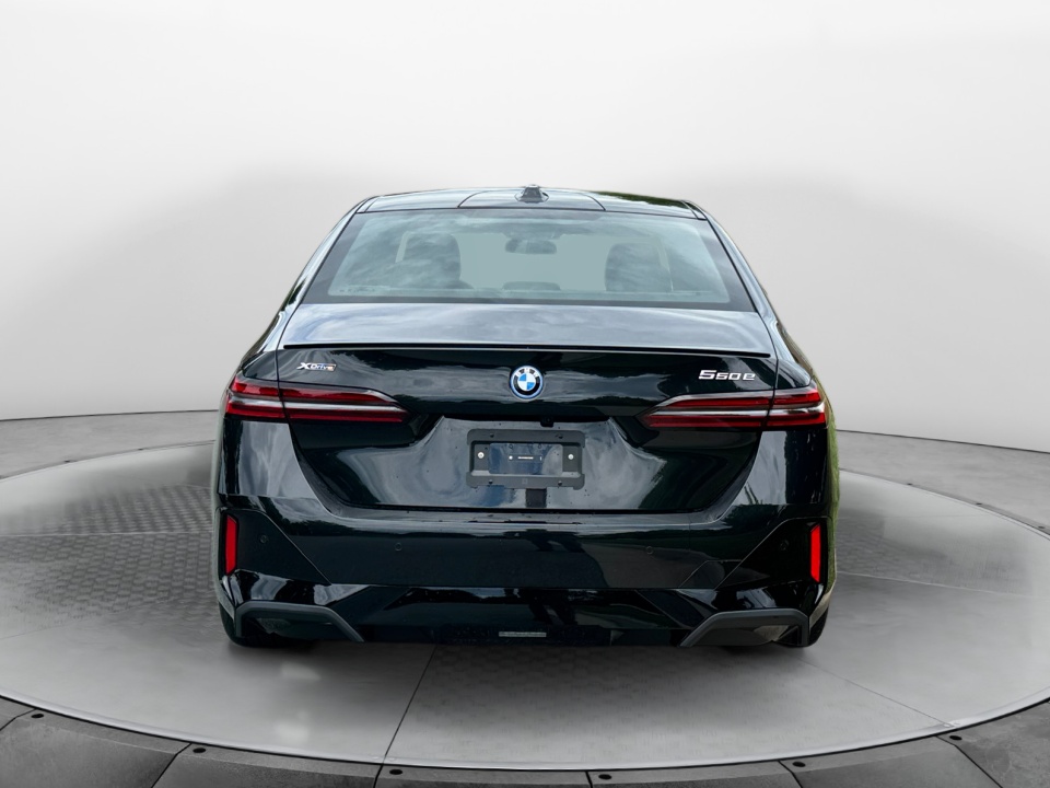 WBA13FK08VCY22589 2027 BMW 5 Series 550e xDrive