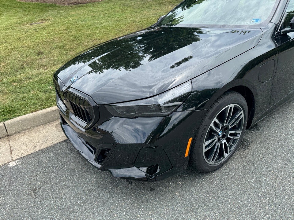 WBA13FK08VCY22589 2027 BMW 5 Series 550e xDrive
