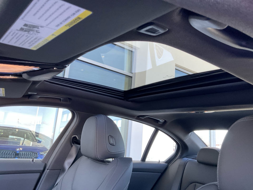 WBA13LA01TFW35528 2026 BMW 330i