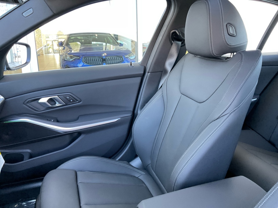 WBA13LA01TFW35528 2026 BMW 330i