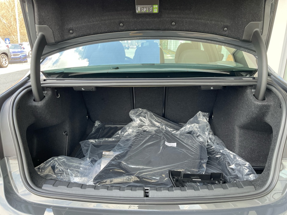 WBA23LA02TFW37275 2026 BMW 330i xDrive