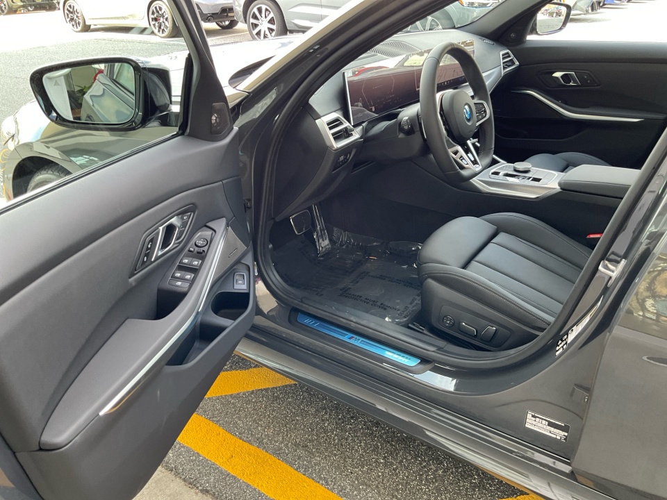 WBA23LA02TFW37275 2026 BMW 330i xDrive