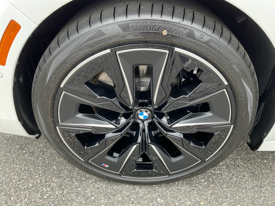 WBA33EJ02TCX72130 2026 BMW 760i xDrive