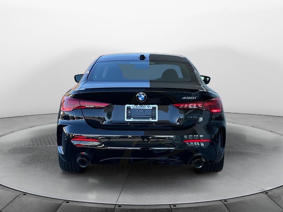 WBA43DA06TCW21631 2026 BMW 430i