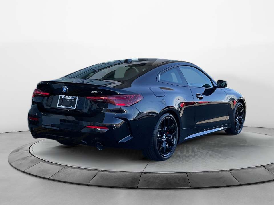 WBA43DA06TCW21631 2026 BMW 430i