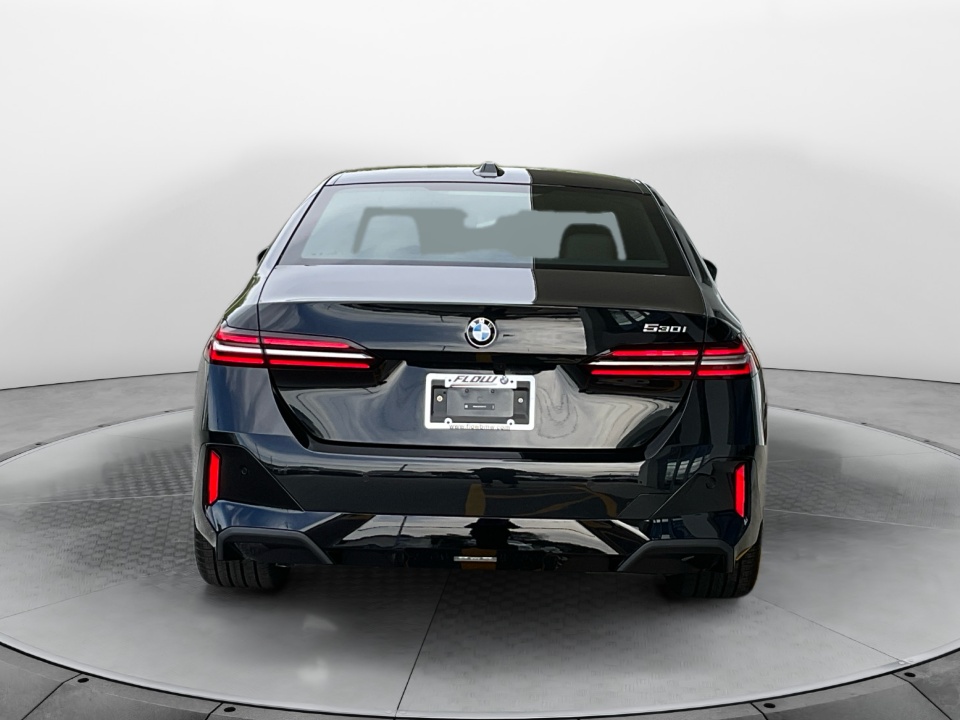 WBA43FJ01TCX71111 2026 BMW 530i