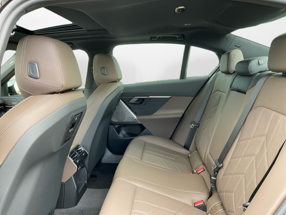 WBA43FJ01TCX71111 2026 BMW 530i