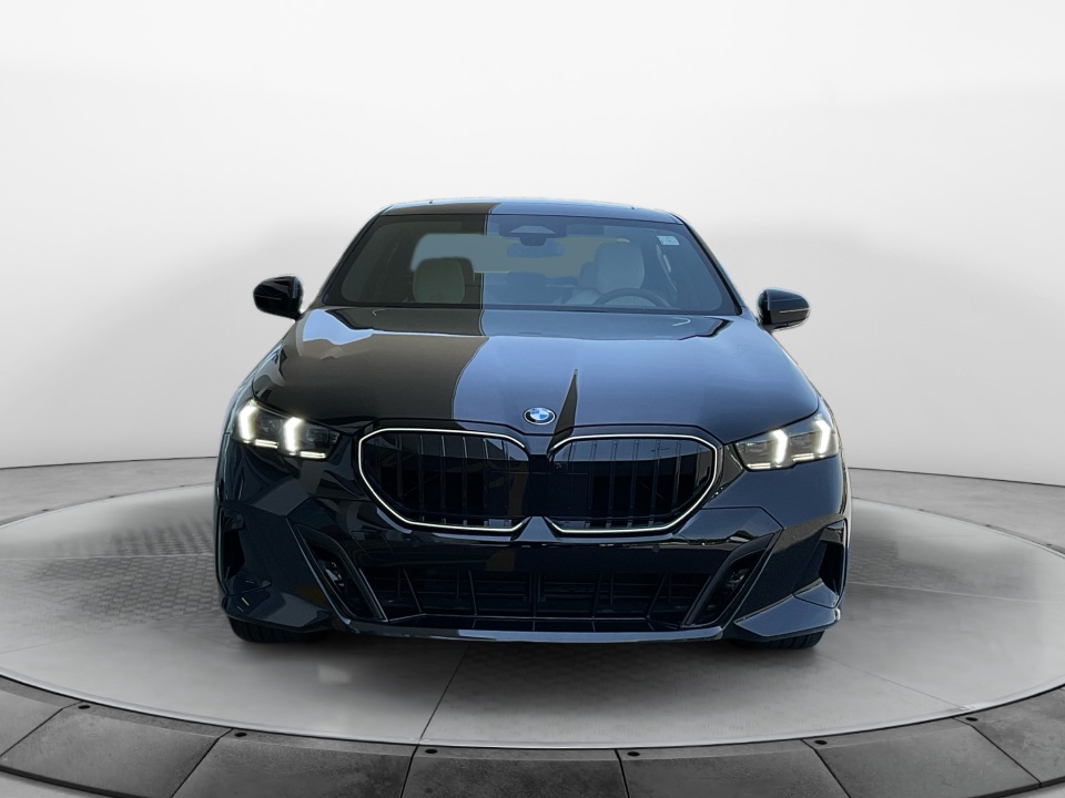 WBA43FJ06VCX74539 2027 BMW 5 Series 530i
