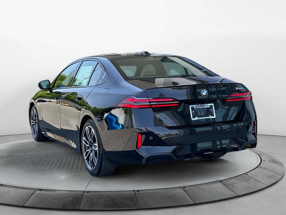 WBA43FJ06VCX74539 2027 BMW 5 Series 530i