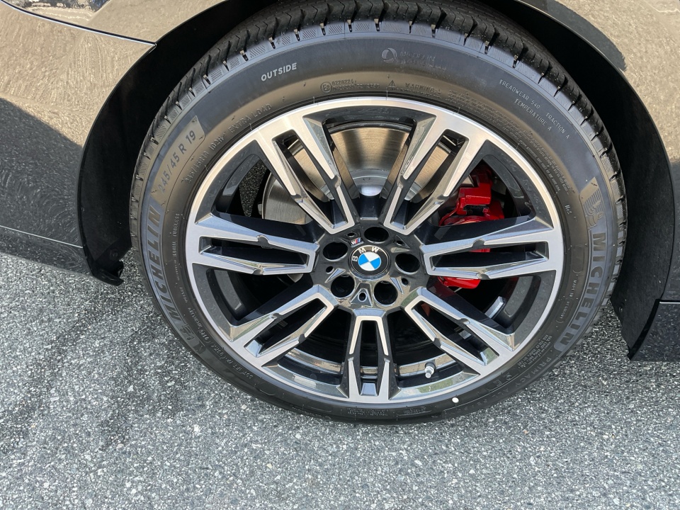 WBA43FJ06VCX74539 2027 BMW 5 Series 530i