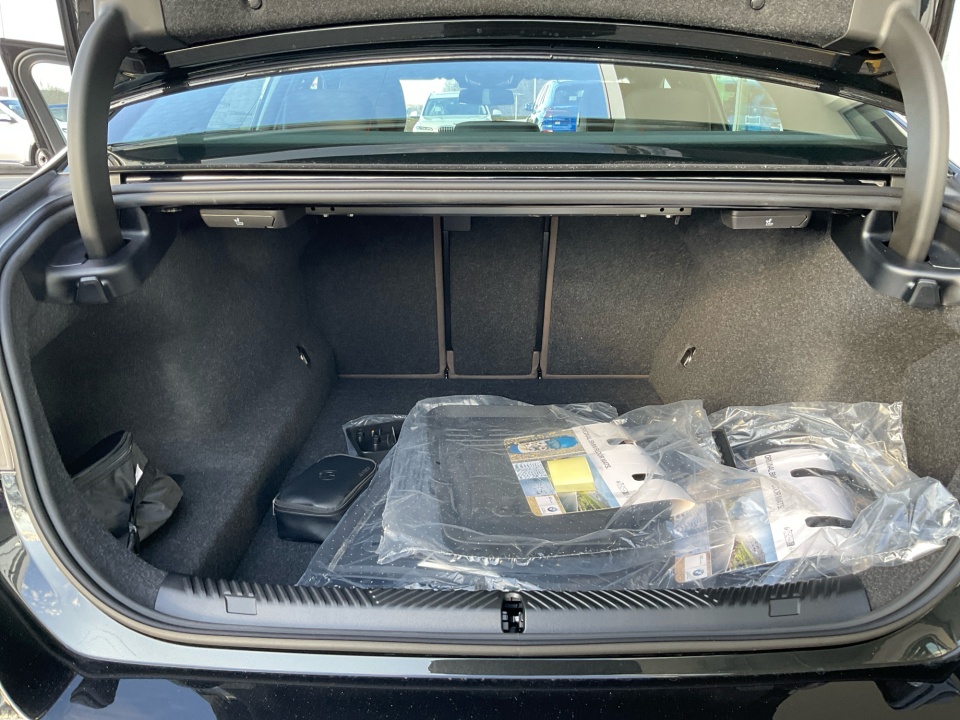 WBA53FJ03TCX06720 2026 BMW 5 Series 530i xDrive