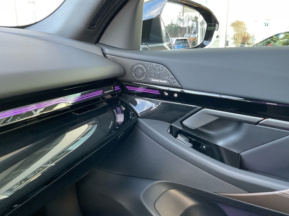 WBA53FJ03TCX06720 2026 BMW 5 Series 530i xDrive