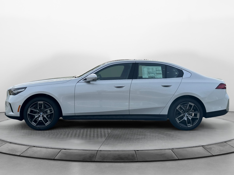 WBA53FJ05TCX59838 2026 BMW 530i xDrive