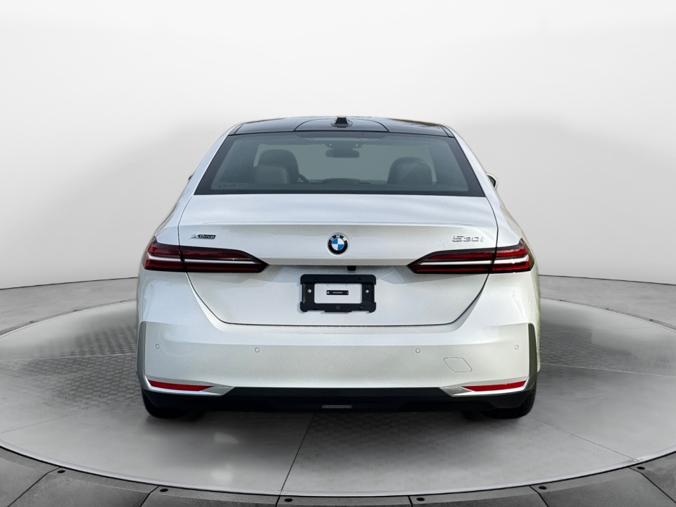 WBA53FJ05TCX59838 2026 BMW 530i xDrive