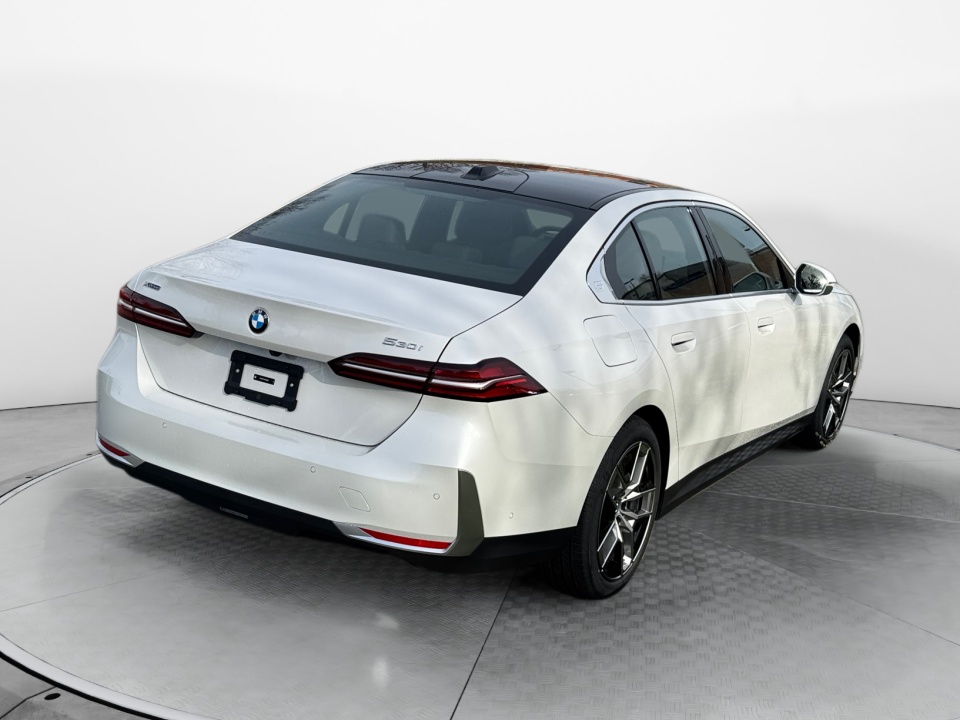 WBA53FJ05TCX59838 2026 BMW 530i xDrive