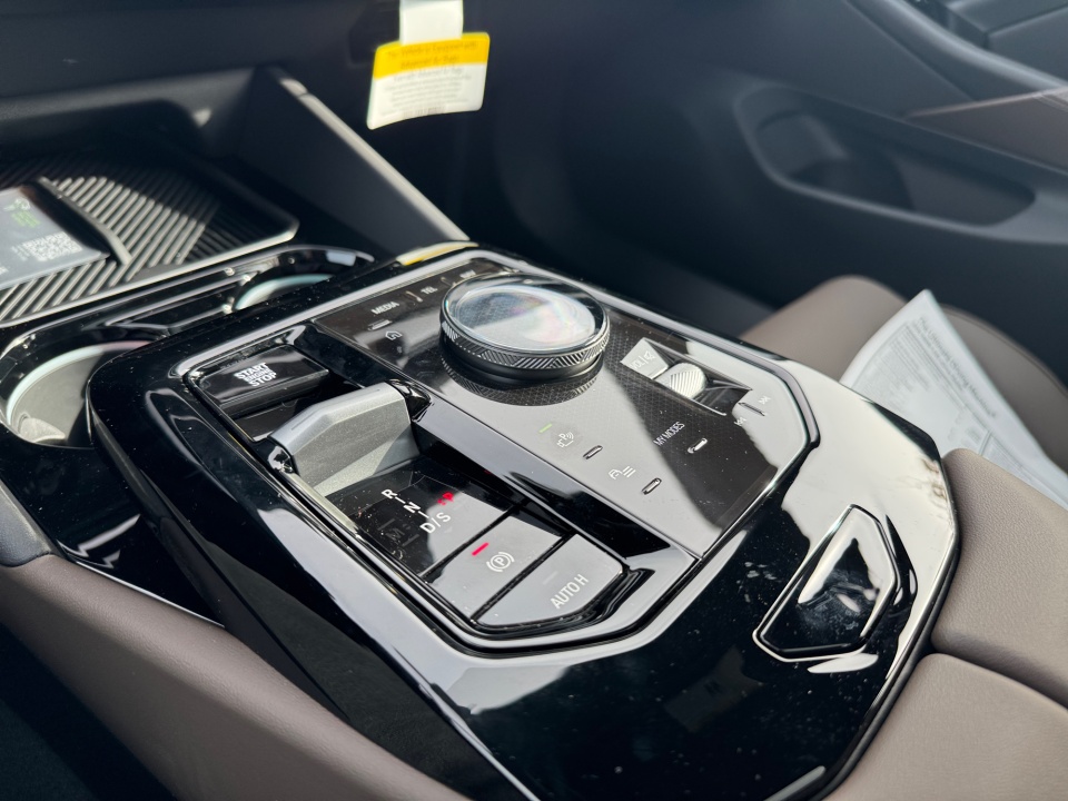 WBA53FJ05TCX59838 2026 BMW 530i xDrive