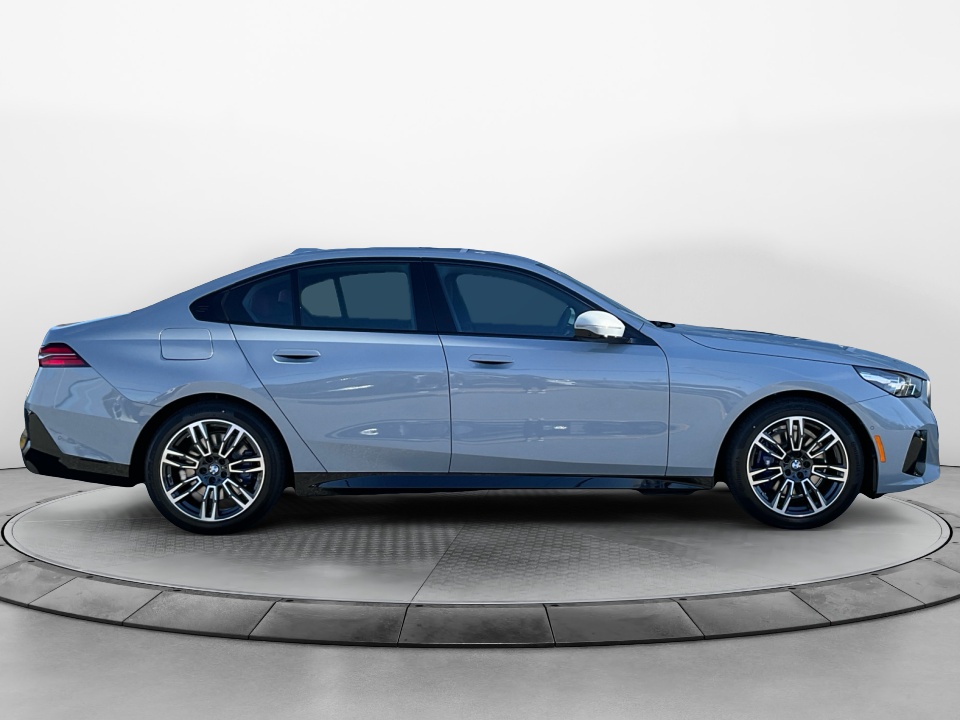 WBA53FJ06TCX06730 2026 BMW 5 Series 530i xDrive