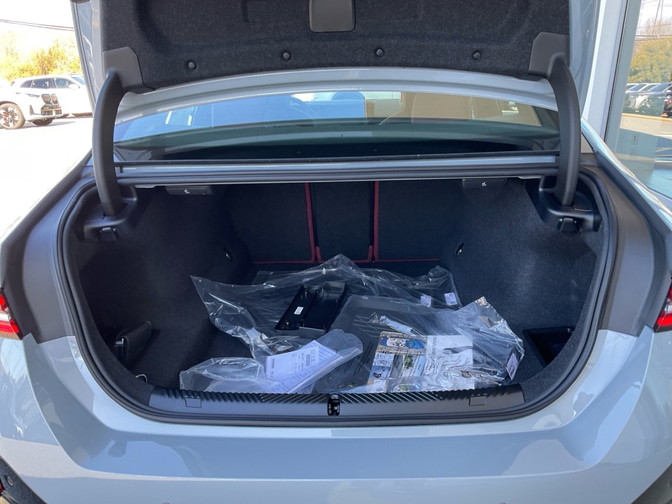 WBA53FJ06TCX06730 2026 BMW 5 Series 530i xDrive