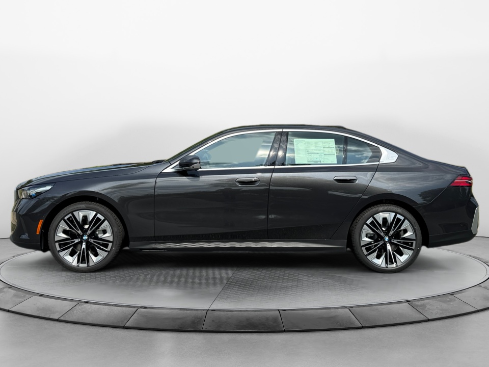 WBA53FJ06VCY31925 2027 BMW 5 Series 530i xDrive