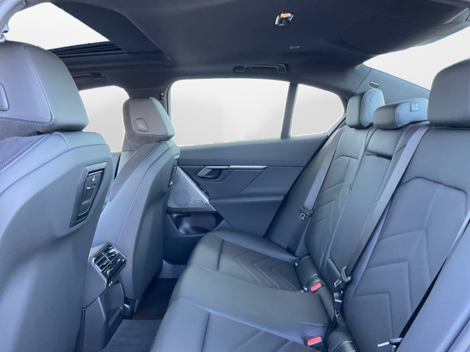 WBA53FJ0XTCX06326 2026 BMW 5 Series 530i xDrive