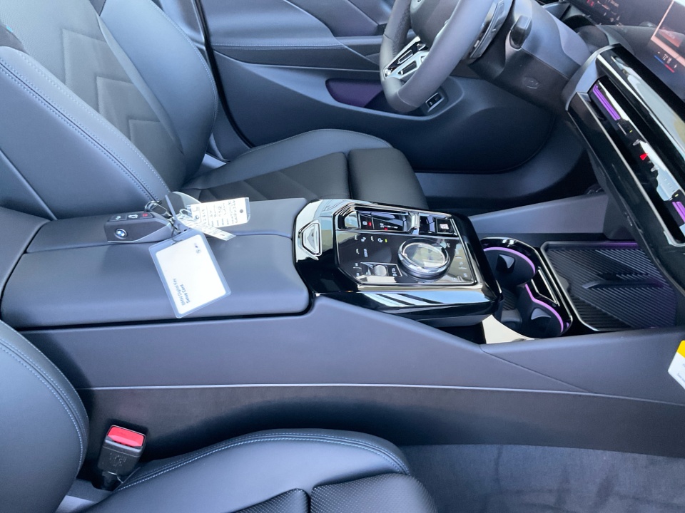 WBA53FJ0XTCX06326 2026 BMW 5 Series 530i xDrive