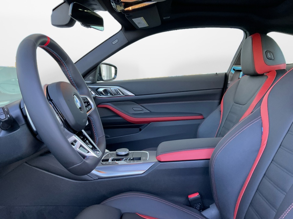 WBA83DA01TCW52187 2026 BMW M440i xDrive