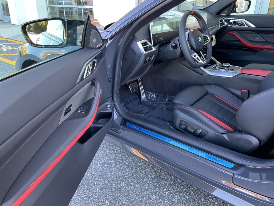 WBA83DA01TCW52187 2026 BMW M440i xDrive