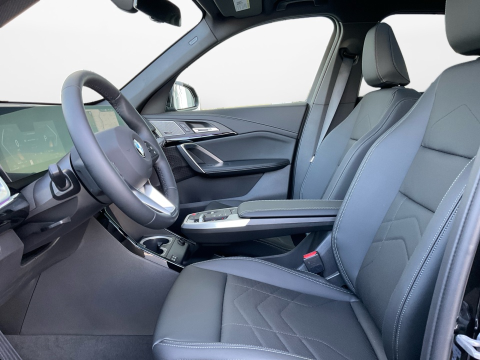 WBX73EF02T5516333 2026 BMW X1 xDrive28i