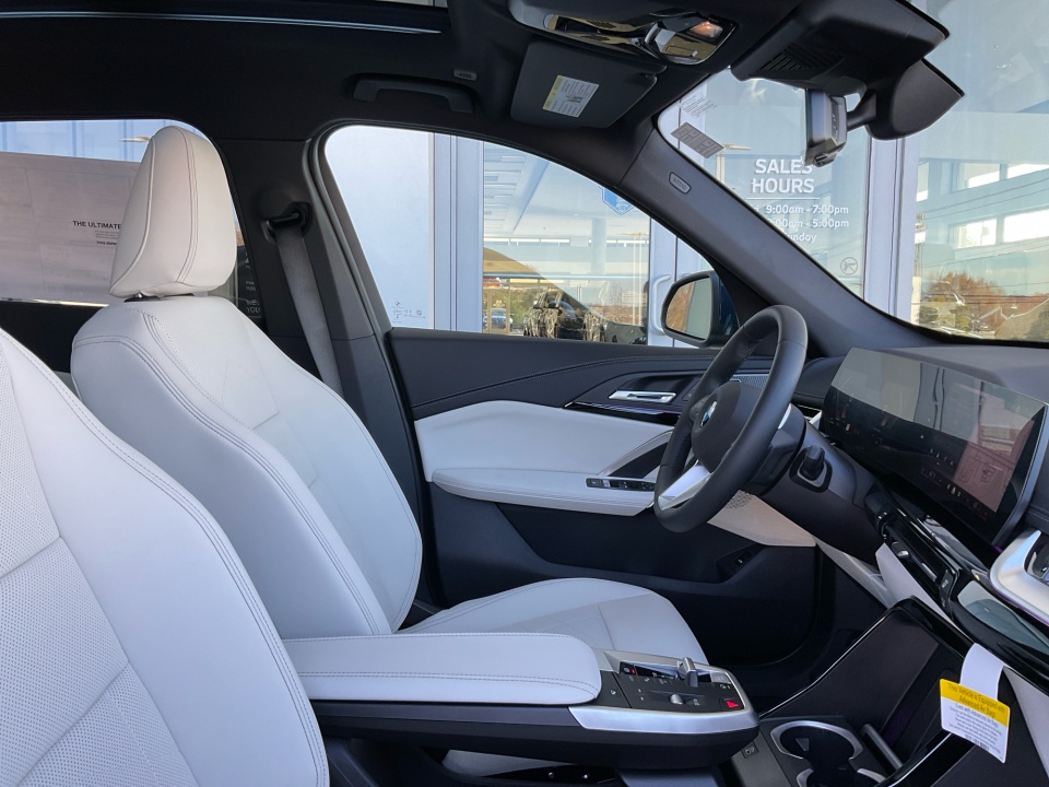 WBX73EF03T5494097 2026 BMW X1 xDrive28i