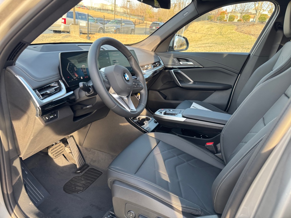 WBX73EF04T5547132 2026 BMW X1 xDrive28i