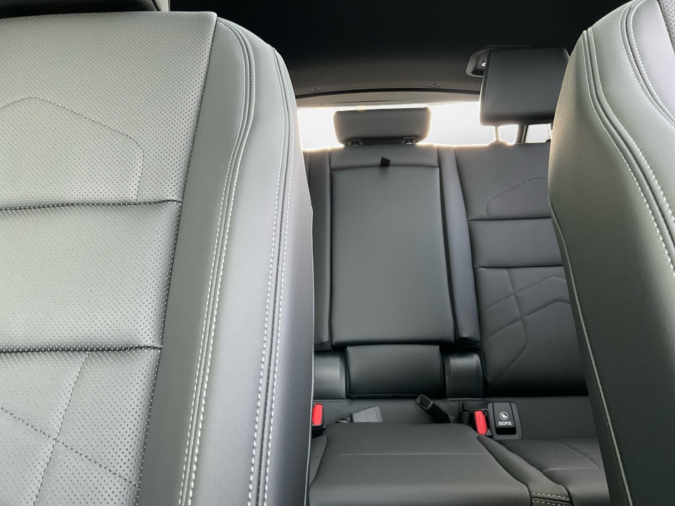 WBX73EF05T5493940 2026 BMW X1 xDrive28i