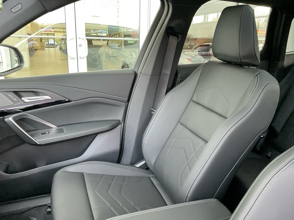 WBX73EF05T5493940 2026 BMW X1 xDrive28i