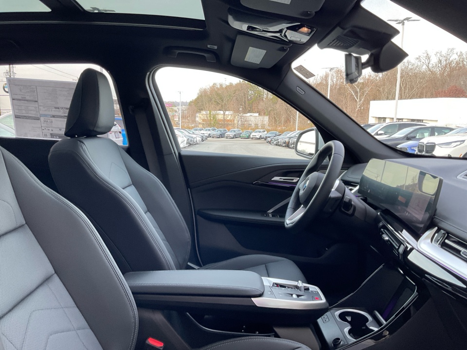 WBX73EF05T5493940 2026 BMW X1 xDrive28i