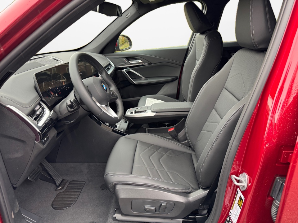 WBX73EF06T5449526 2026 BMW X1 xDrive28i