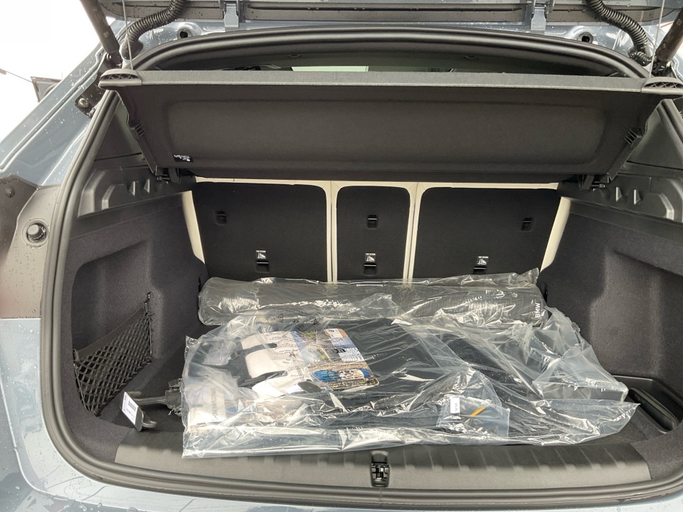 WBX73EF06T5493834 2026 BMW X1 xDrive28i