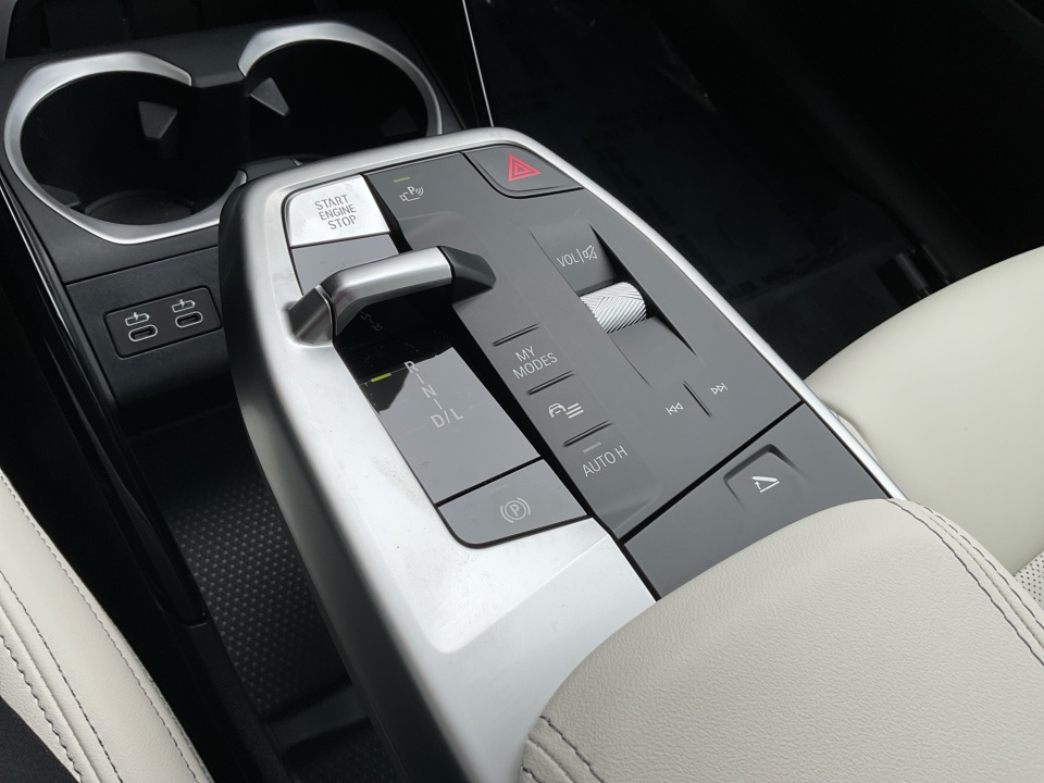 WBX73EF06T5493834 2026 BMW X1 xDrive28i