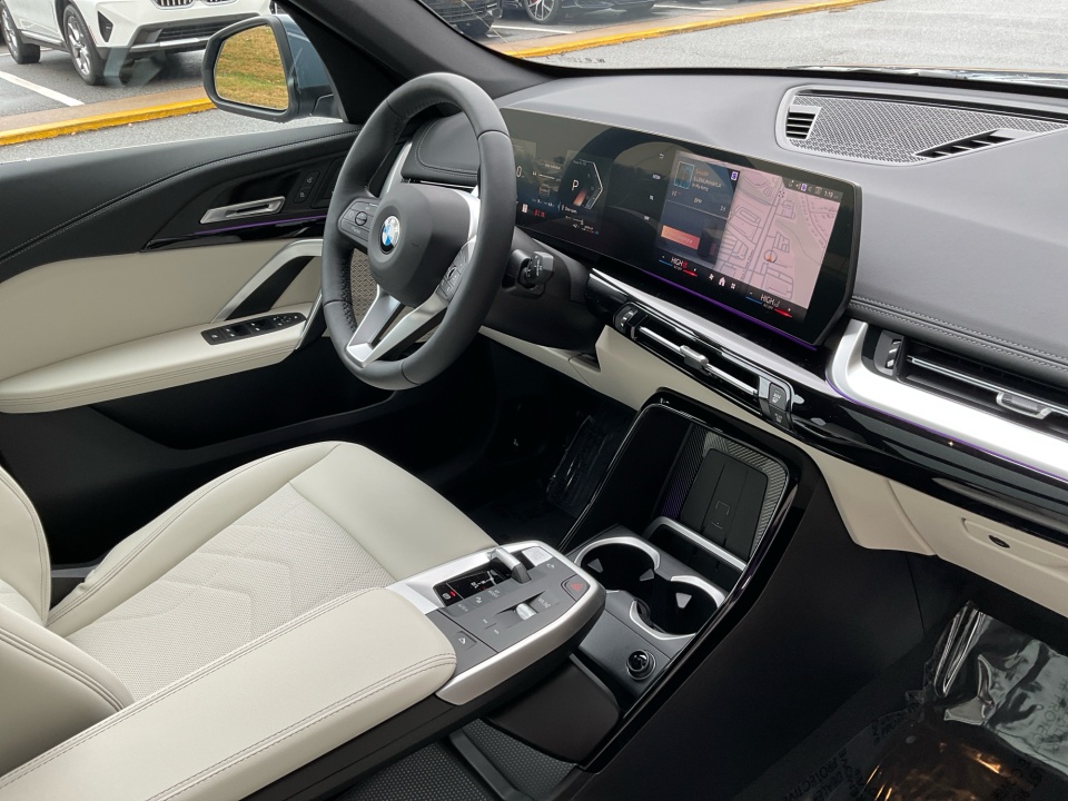 WBX73EF06T5493834 2026 BMW X1 xDrive28i