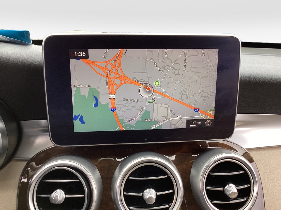 WDC0G4JB5HV002046 2017 Mercedes-Benz GLC 300 4MATIC