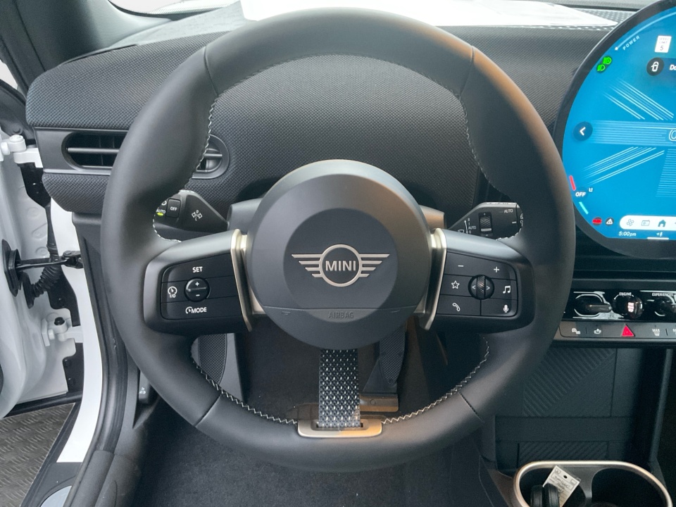 WMW13GD02T2Y07141 2026 MINI Hardtop 2 Door Cooper Oxford Edition