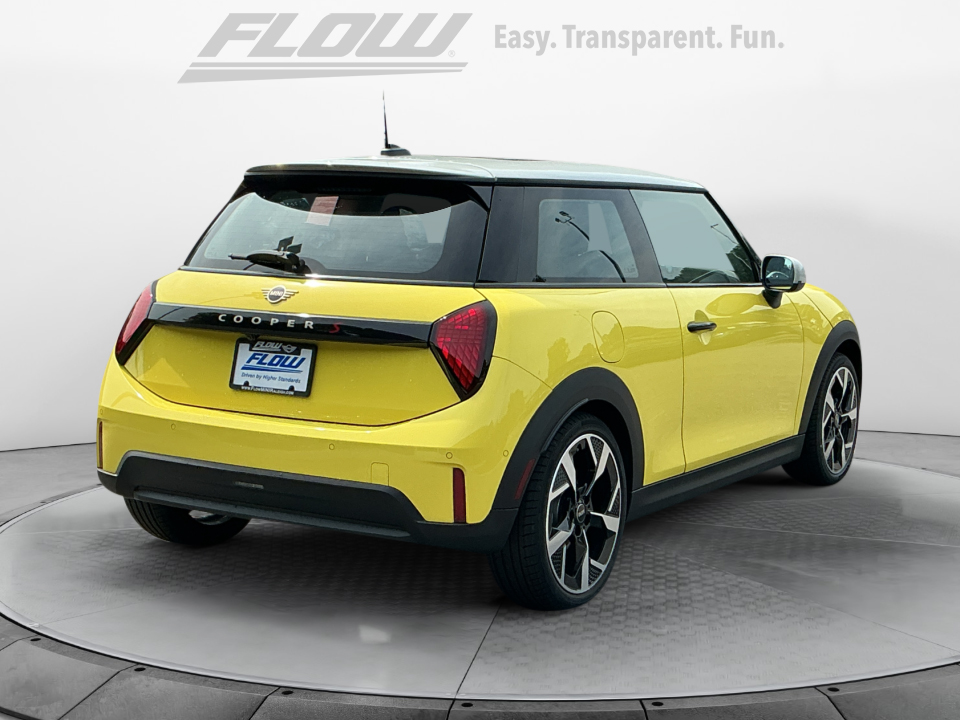 WMW23GD03T2Y25930 2026 MINI Hardtop Cooper S
