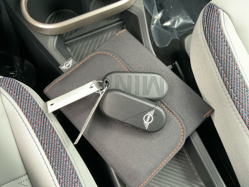 WMW23GX00T2X93806 2026 MINI Convertible Cooper S