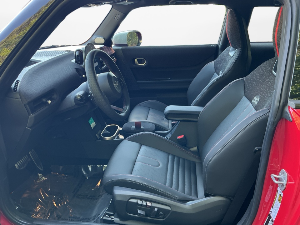WMW33GD07T2Y36773 2026 MINI Hardtop JCW
