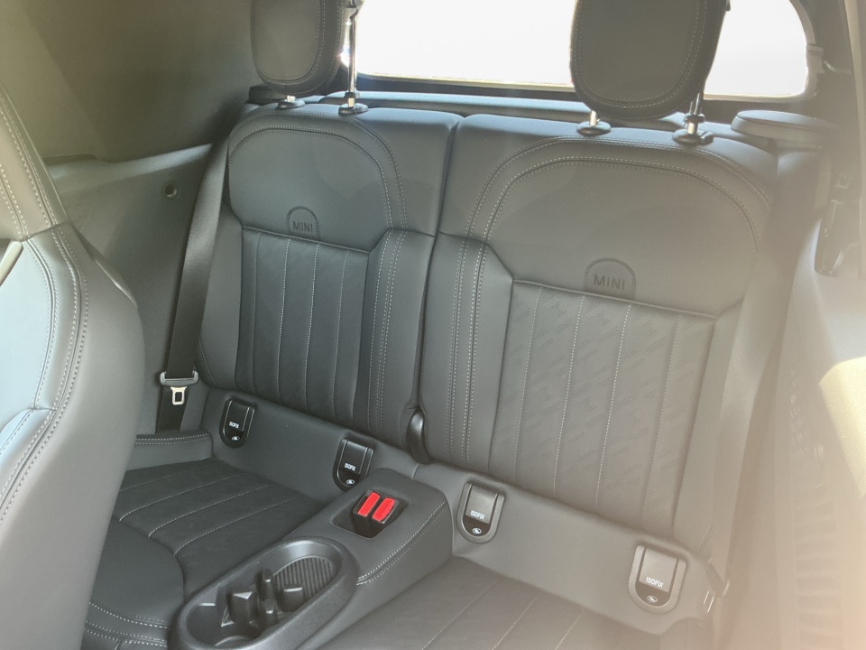 WMW33GX09T2Y65302 2026 MINI Convertible JCW