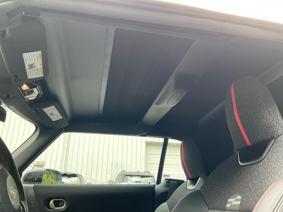 WMW33GX0XT2X77276 2026 MINI Convertible JCW