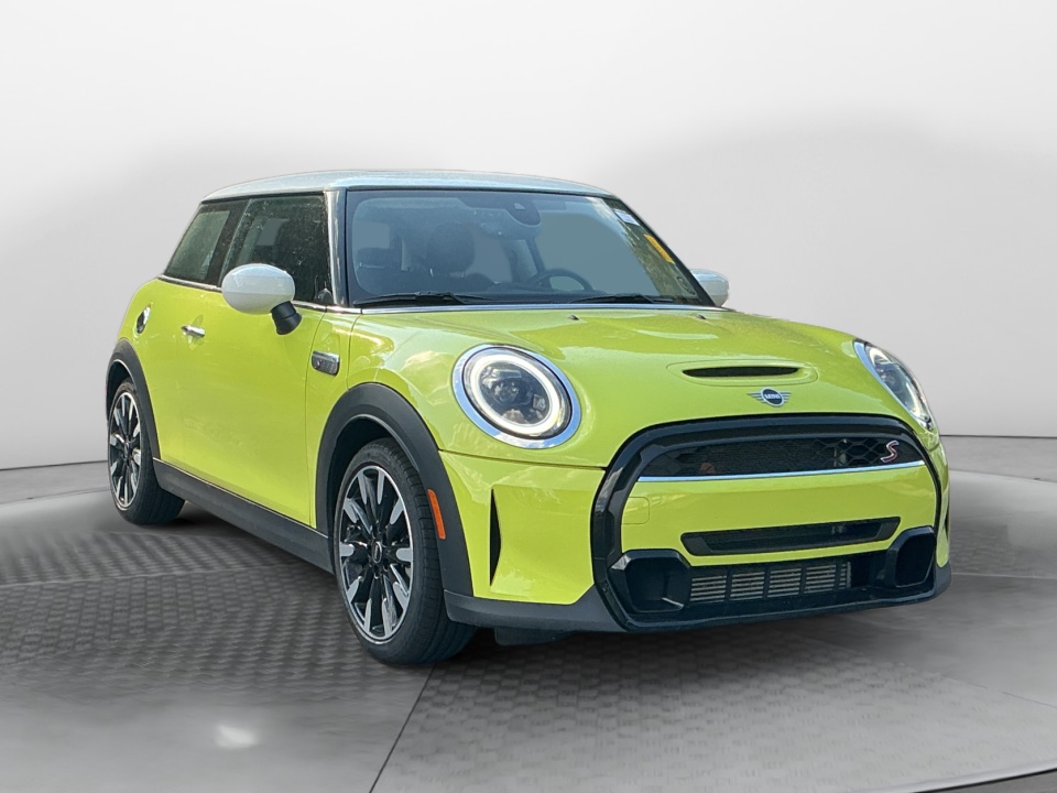 Yellow 2024 MINI Cooper S 2-Door Hatchback FWD Hatchback Front-Wheel Drive Automatic